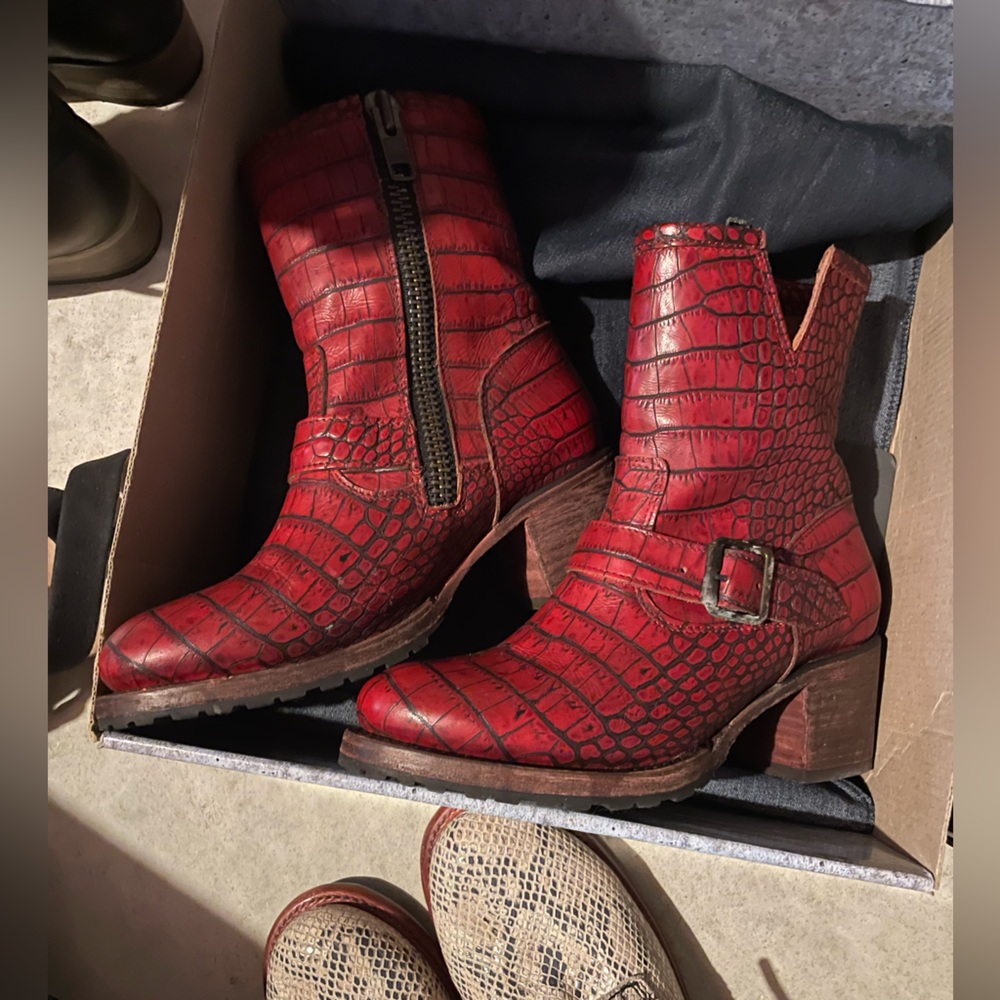 Freebird by Steven Red Croc Carlito Boots 7 - Picture 7 of 8